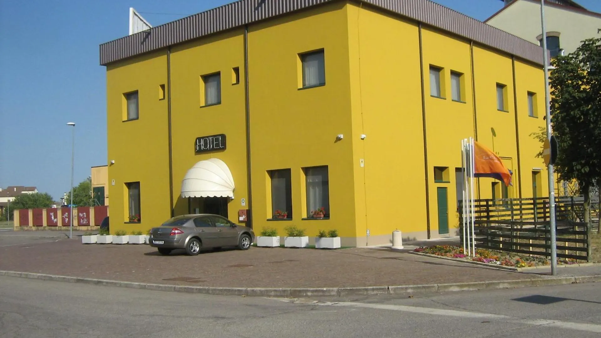 Hostiliae Ciminiera Hotel Ostiglia 3*,