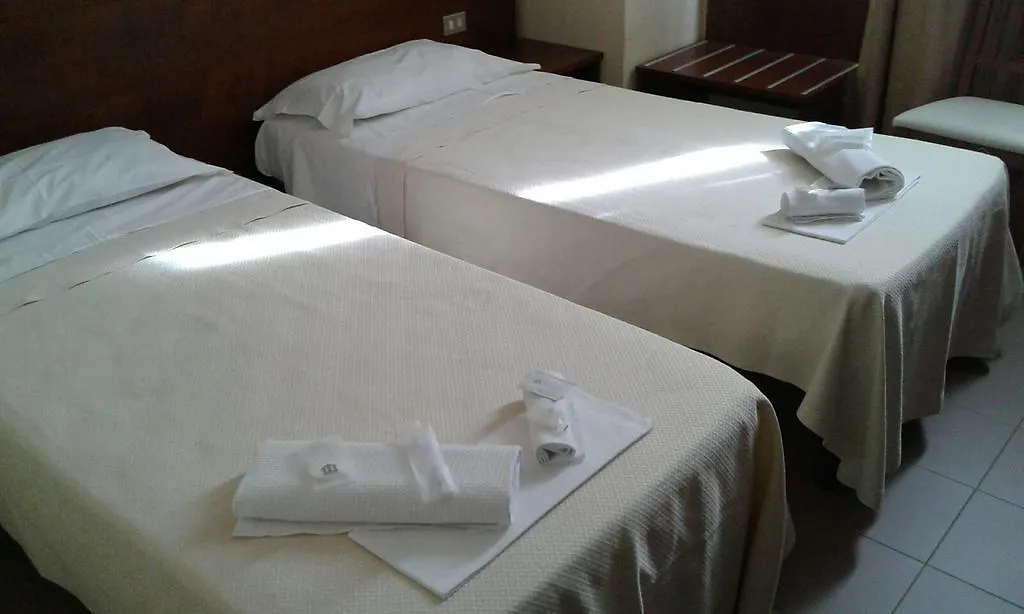 Hostiliae Ciminiera Hotel Ostiglia 3*,